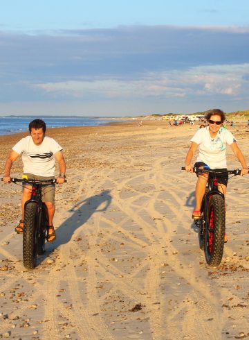 sandy-neck-cape-cod-barnstable-fat-tire-biking