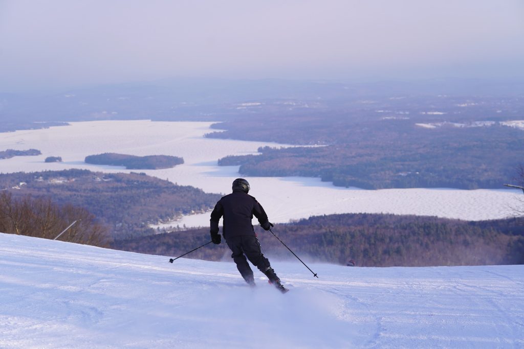 mount-sunapee-new-hampshire-ski-skiing